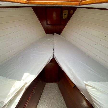 Fantastico Velero En Barcelona Hotel Sant Adrià de Besòs Eksteriør billede