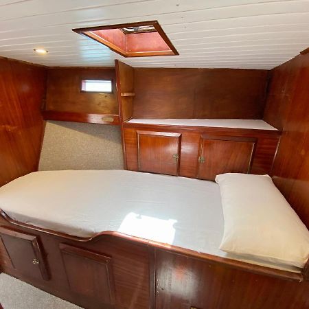 Fantastico Velero En Barcelona Hotel Sant Adrià de Besòs Eksteriør billede
