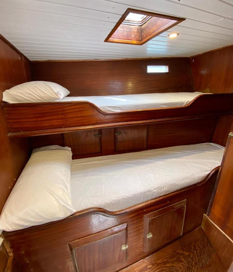 Fantastico Velero En Barcelona Hotel Sant Adrià de Besòs Eksteriør billede